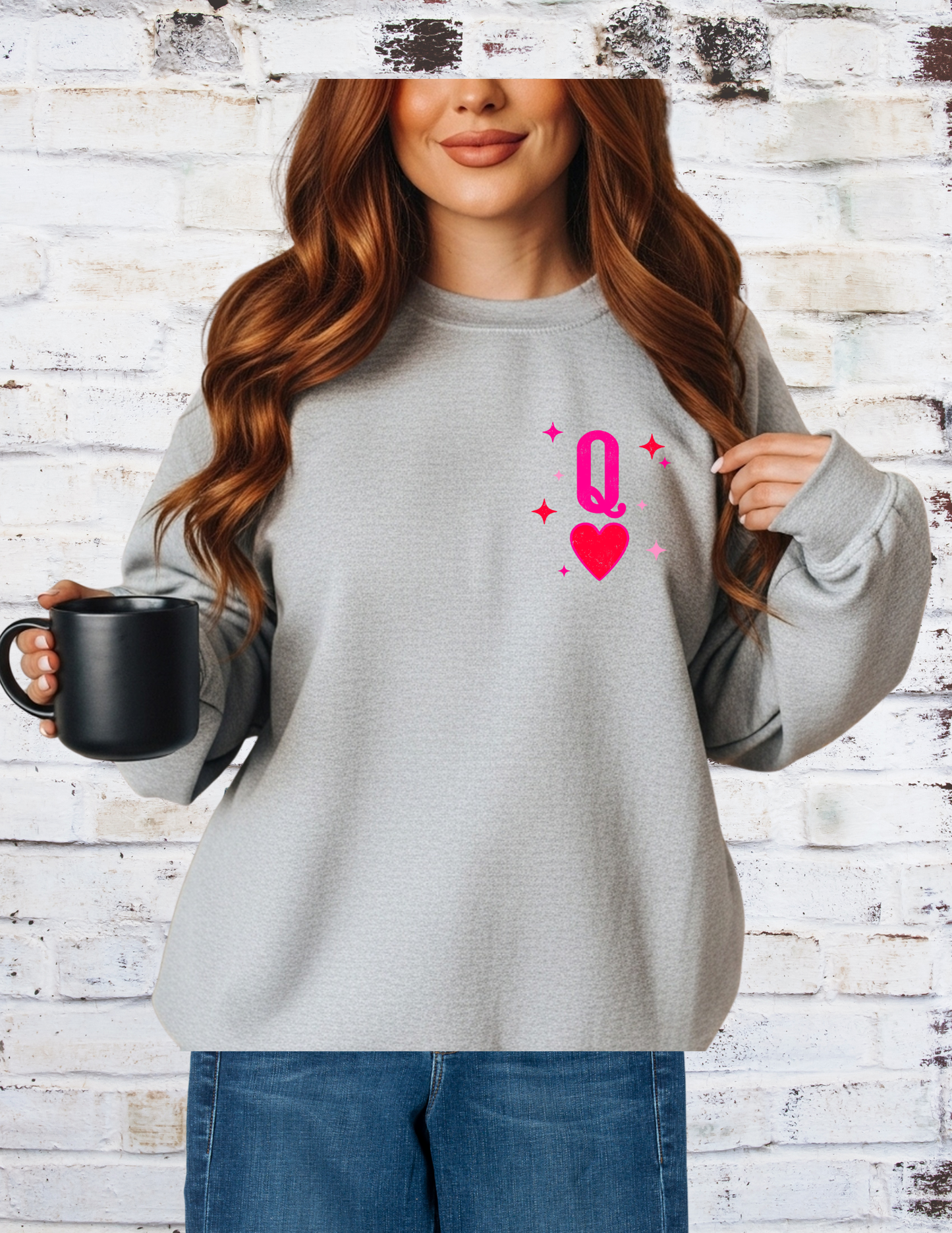 QUEEN OF HEARTS CREWNECK
